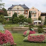 Thea Am Rosengarten 3*