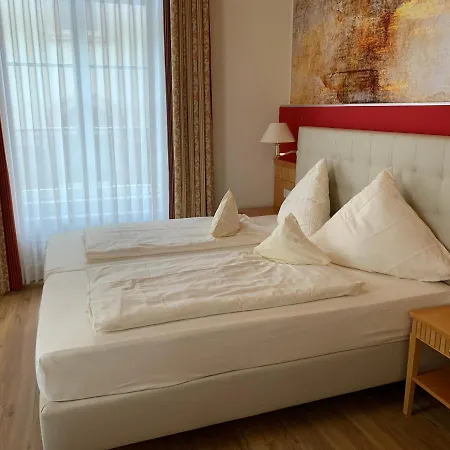 Thea Am Rosengarten Hotel