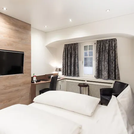 Thea Am Rosengarten Hotel 3*