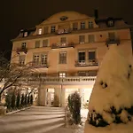 Thea Am Rosengarten فندق