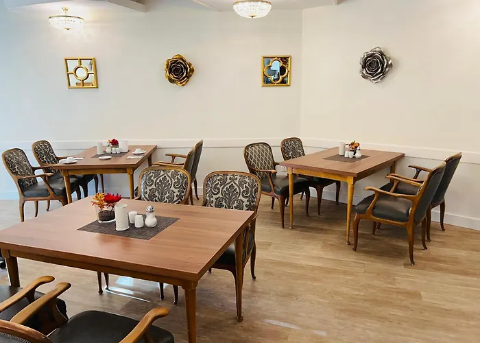 Thea Am Rosengarten Hotel 3*